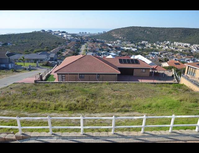 LAND FOR SALE IN ISLAND VIEW